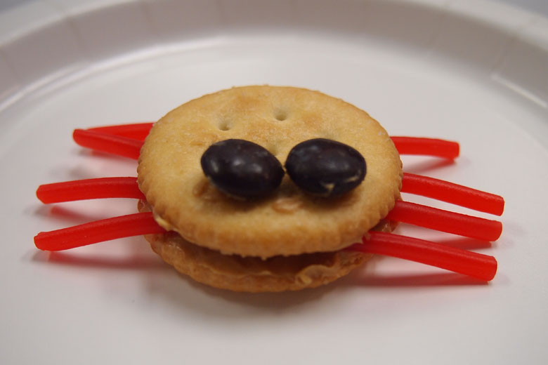 Edible Spiders - Critter Crafts: Insect Craft Activities for Elementary Students